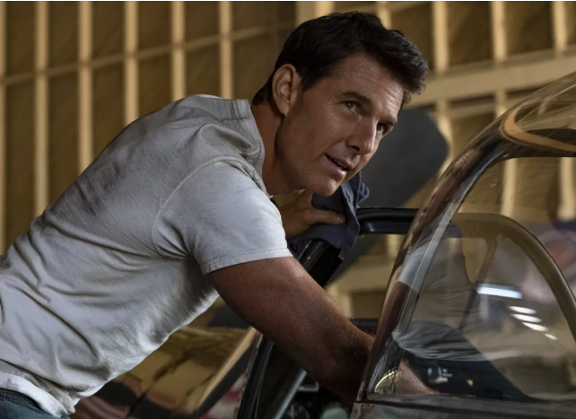 'Top Gun: Maverick' se torna a maior bilheteria de estreia na carreira de Tom Cruise