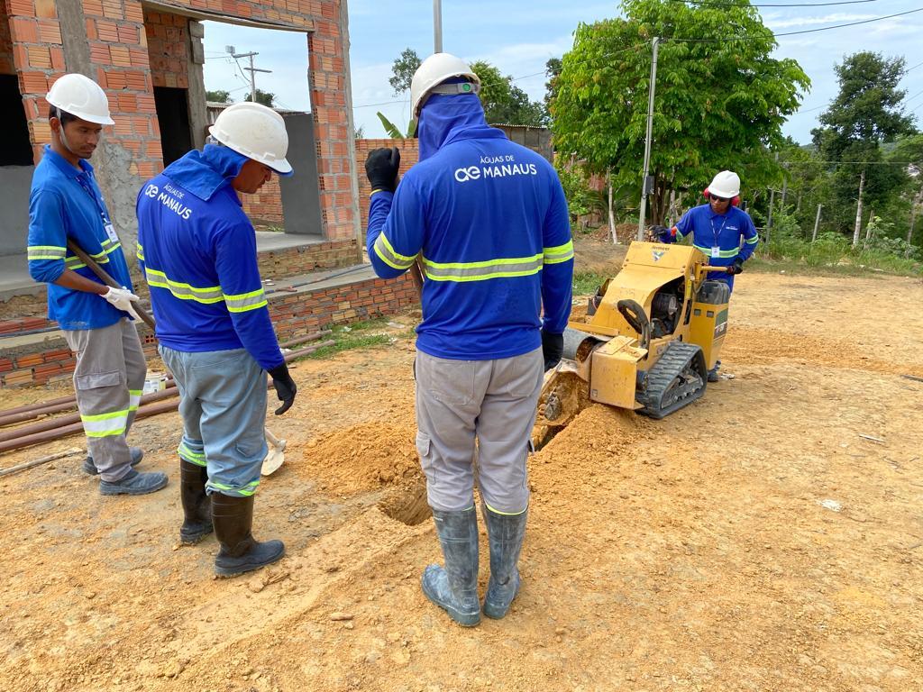 Comunidade com mais de 10 mil moradores começa a receber obras de saneamento básico, na zona Norte 