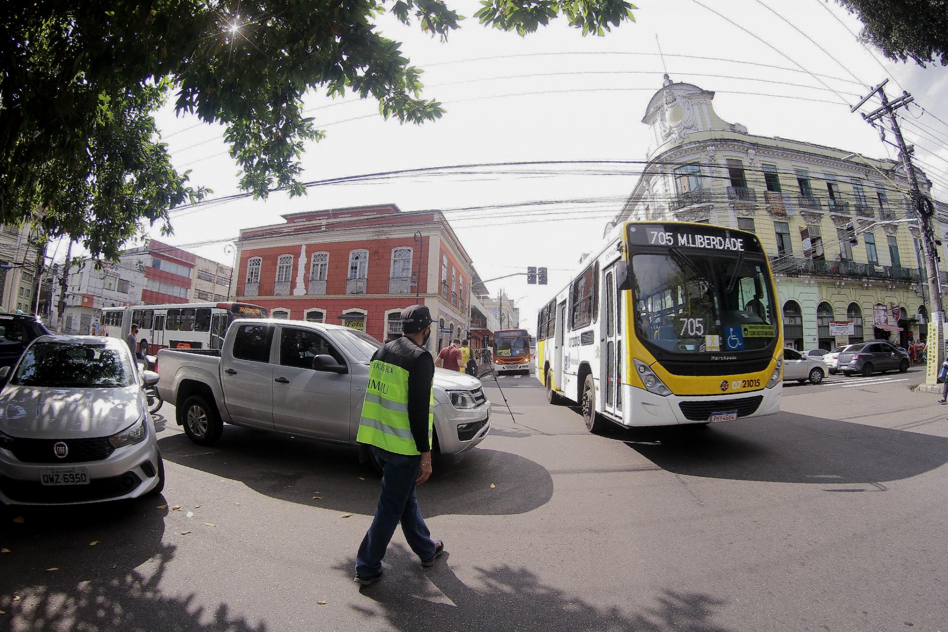 Prefeitura de Manaus garante gratuidade da tarifa de ônibus para o dia da eleição e tem plano especial de trânsito