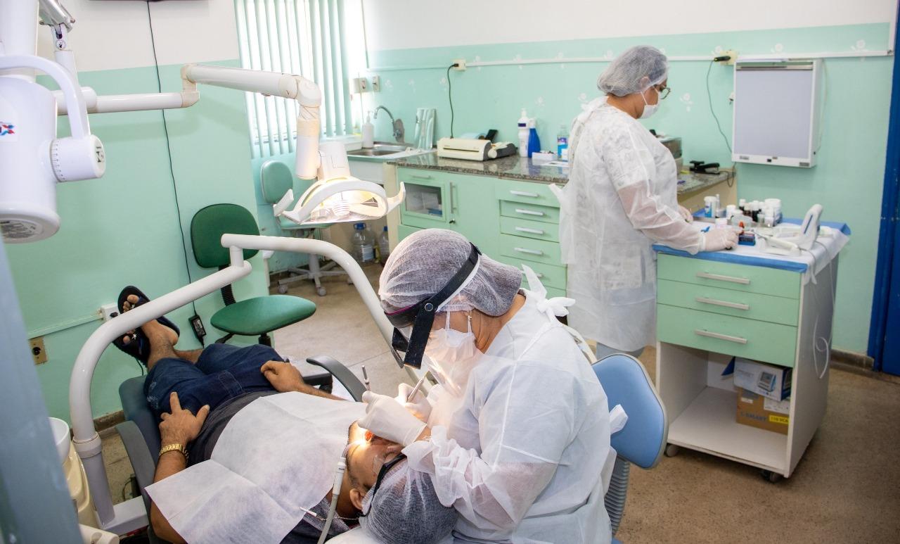 CEOs da Prefeitura de Manaus ampliam oferta de serviços especializados em odontologia