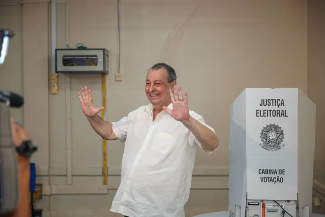 Omar Aziz, do PSD, é reeleito senador pelo Amazonas