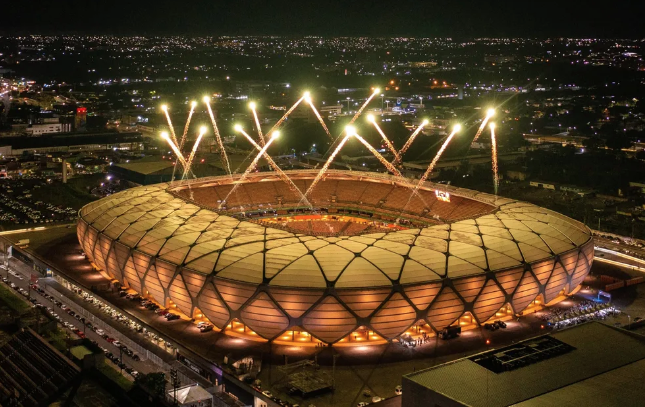 Em Manaus, estádio da Copa do Mundo de 2014 recebe mais shows que jogos de futebol