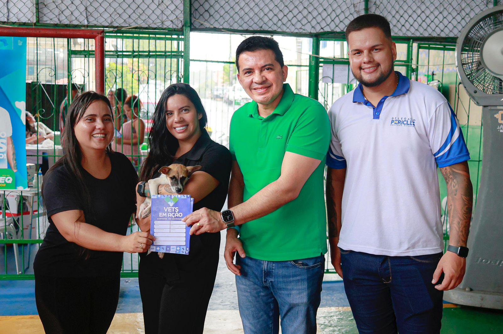 Delegado Péricles leva serviços veterinários gratuitos aos animais do bairro Petrópolis