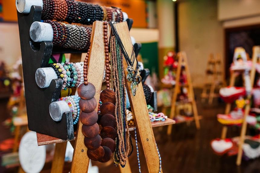 Feira de empreendedorismo feminino ‘Empodera Ela’ é realizado em Shopping de  Manaus